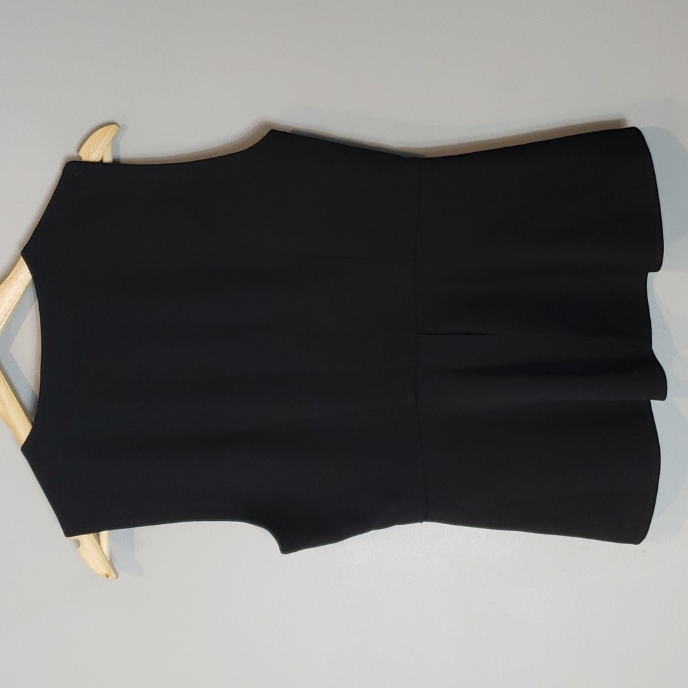 BCBGMaxAzria Abrielle Sleeveless Peplum Top Small Black New - Picture 4 of 9